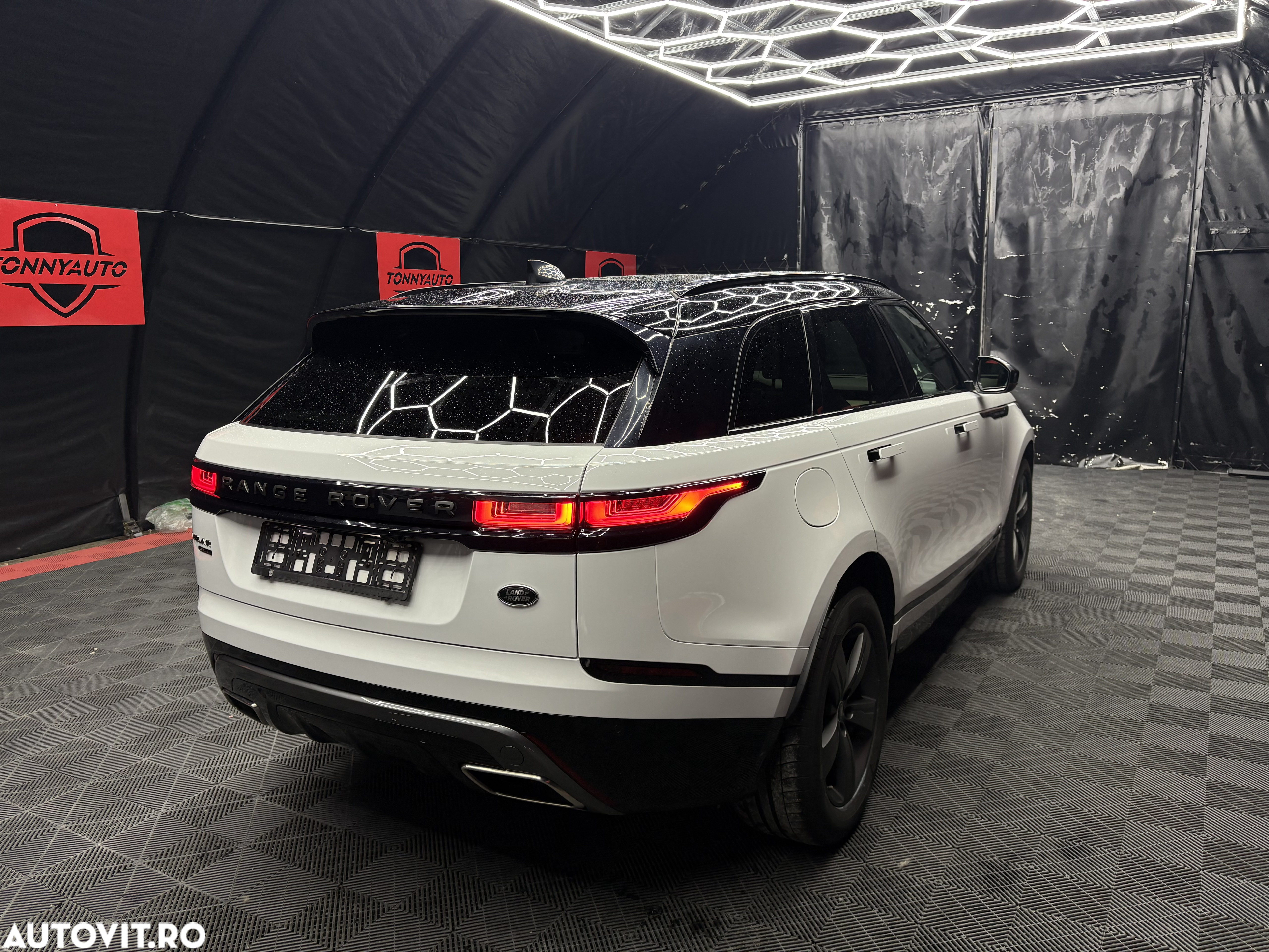 Land Rover Range Rover Velar 3.0 R-Dynamic S - 5
