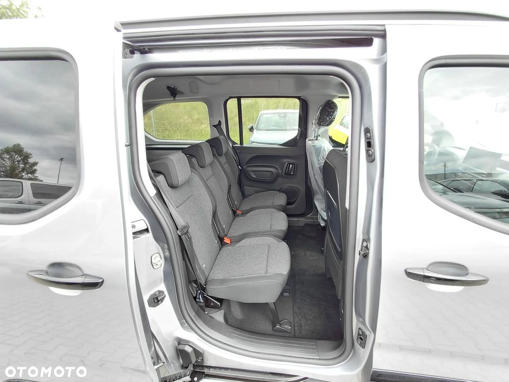Opel Combo - 8