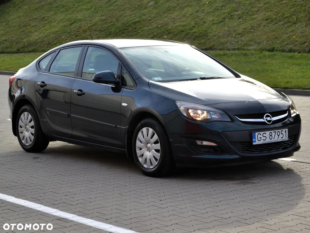 Opel Astra IV 1.4 T Executive S&S EU6 - 3