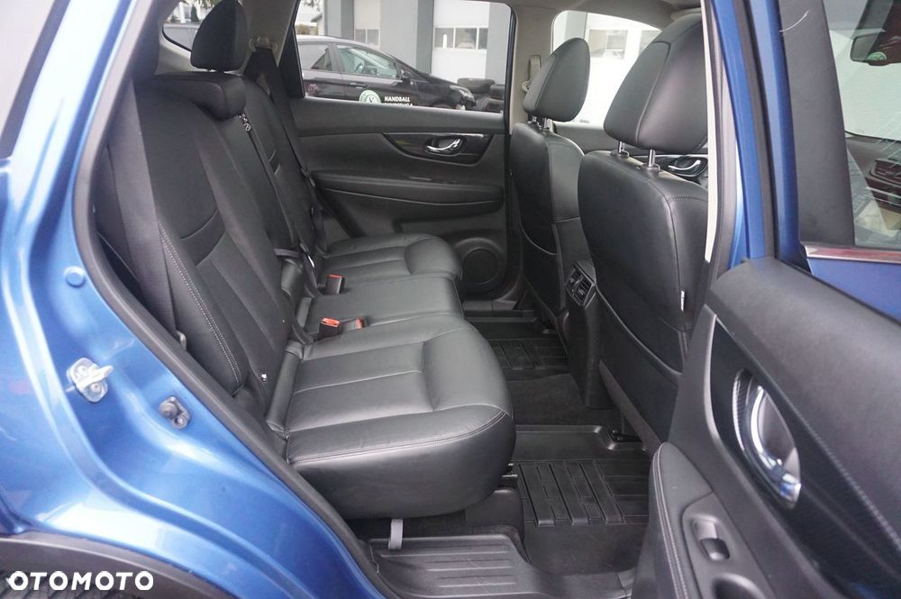 Nissan X-Trail 2.0 dCi Tekna 4WD Xtronic 7os - 25