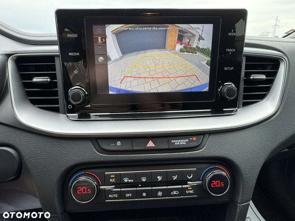 Kia Ceed 1.5 T-GDI M DCT - 26