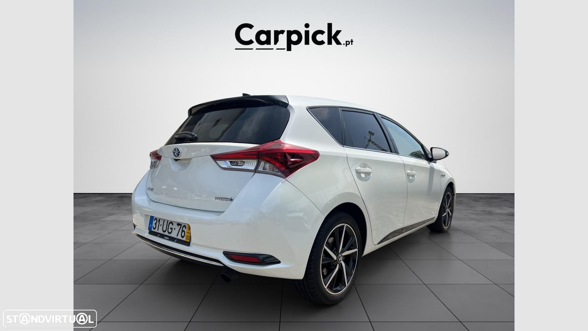 Toyota Auris 1.8 HSD Comfort +P.Techno+P.Sport - 2