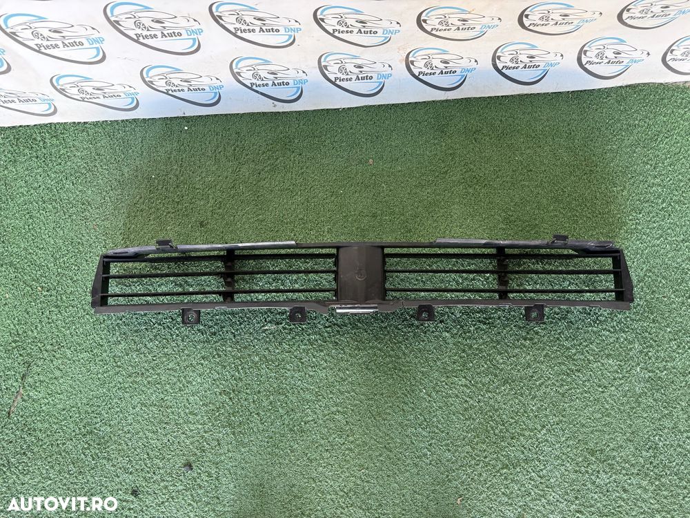 Grila activa inferioara Bmw seria 5 G30 G31 - 1