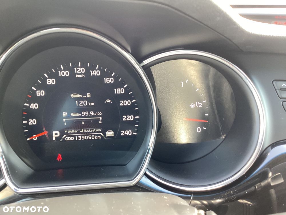 Kia Ceed 1.6 GDI Dream Team Edition - 11