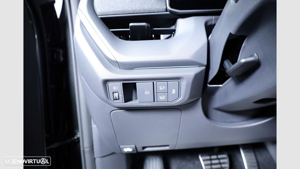 Kia Seltos 1.6 T-GDI X-Line 7DCT - 8