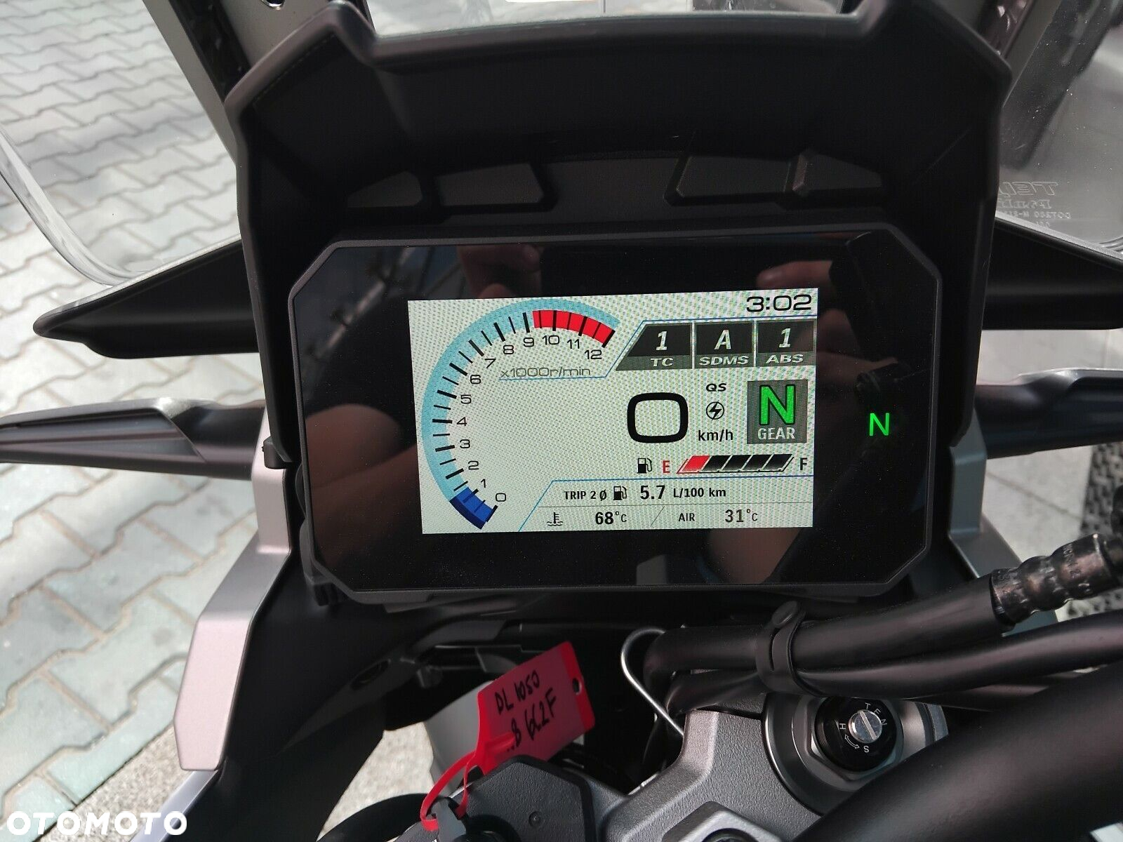 Suzuki DL - 13