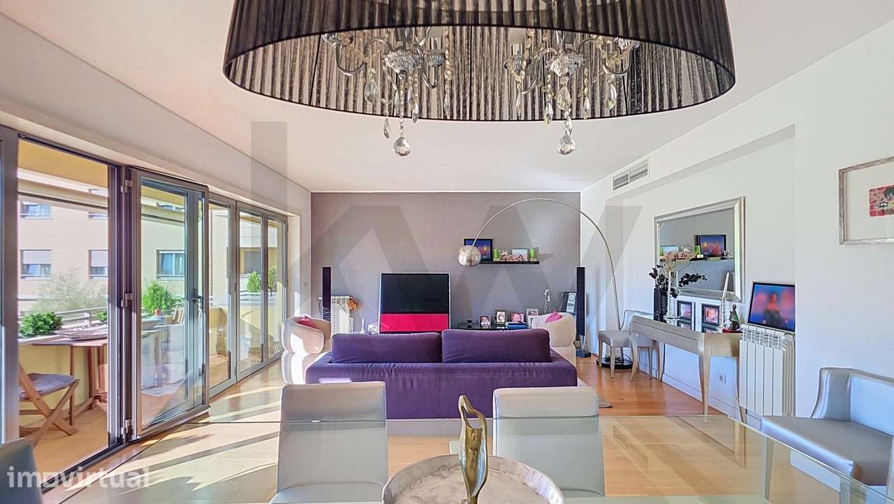 T3 em condomínio de luxo, com piscina, luz natural e vistas verdes, ju - Grande imagem: 5/33