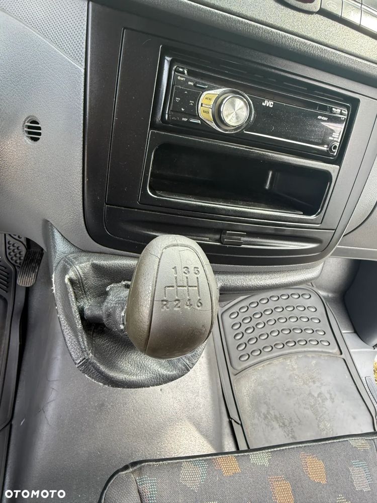 Mercedes-Benz vito - 12