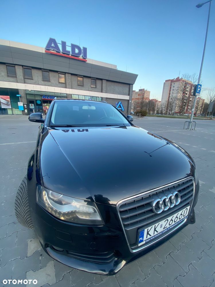 Audi A4 Avant 2.0 TDI - 17