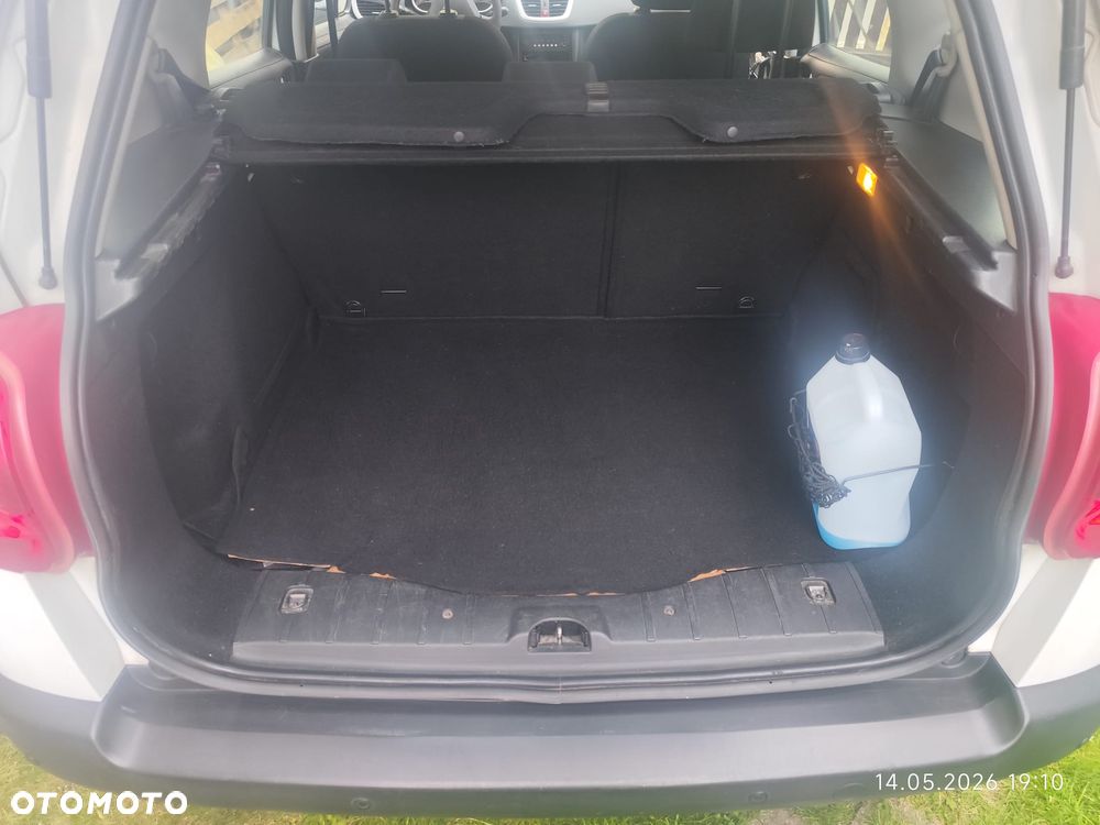 Peugeot 207 1.6 HDi - 6