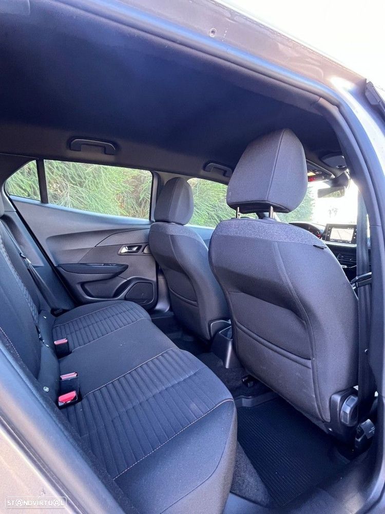 Peugeot 2008 1.2 PureTech Active - 9