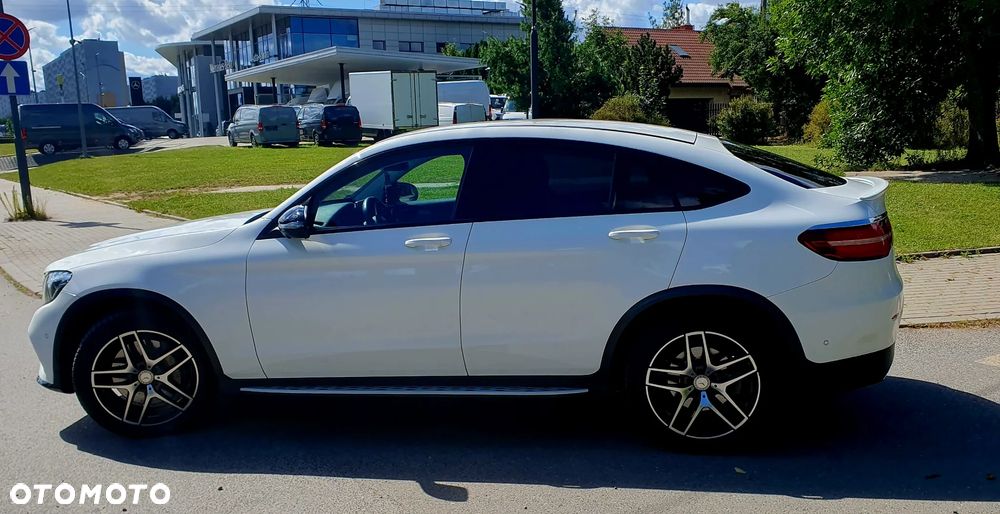 Mercedes-Benz GLC 250 Coupe 4Matic 9G-TRONIC - 20