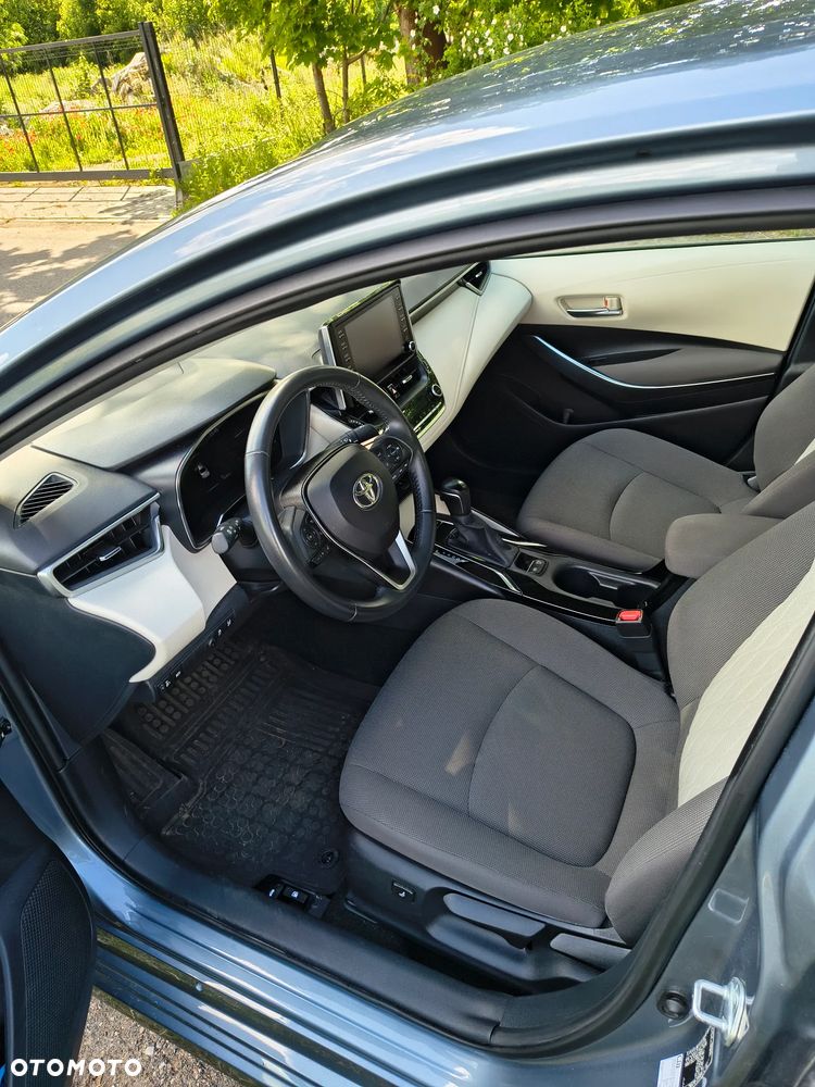 Toyota Corolla 1.8 Hybrid Comfort - 10