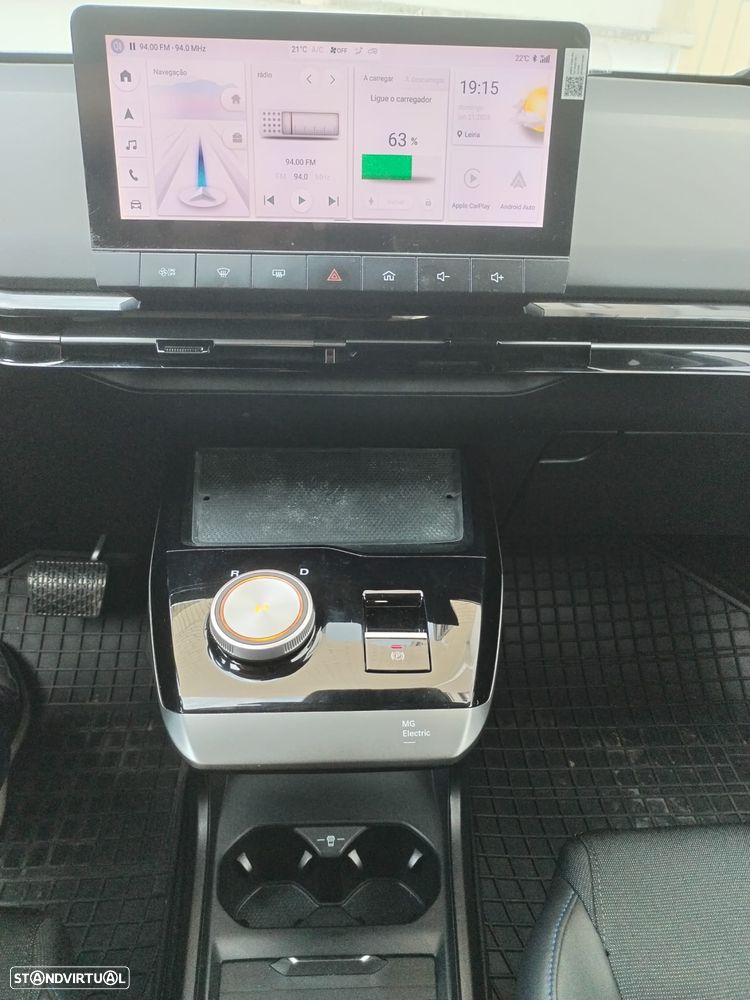 MG MG4 64 kWh Luxury - 14