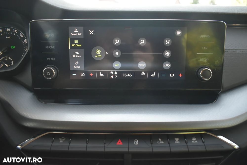 Skoda Octavia 2.0 TDI DSG Ambition - 18