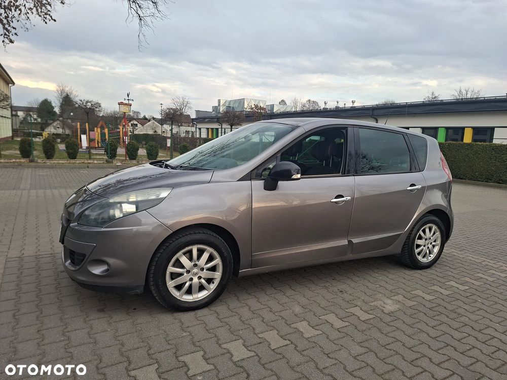 Renault Scenic - 15