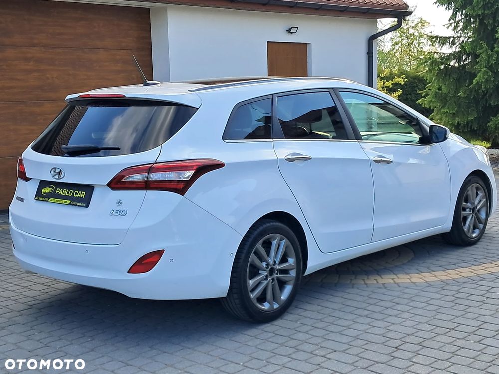 Hyundai i30 blue 1.6 CRDi DCT Premium - 9