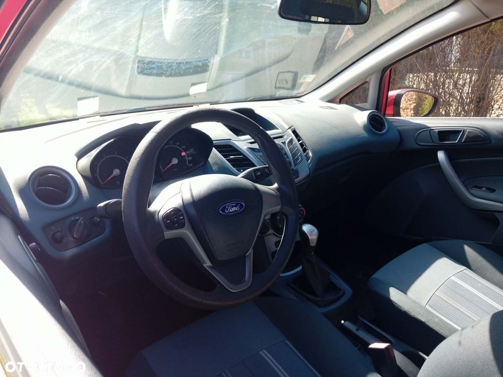 Ford Fiesta 1.25 Trend - 9