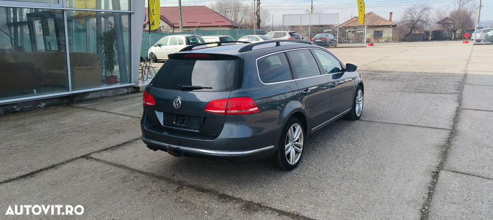 Volkswagen Passat 2.0 Blue TDI SCR Comfortline - 5
