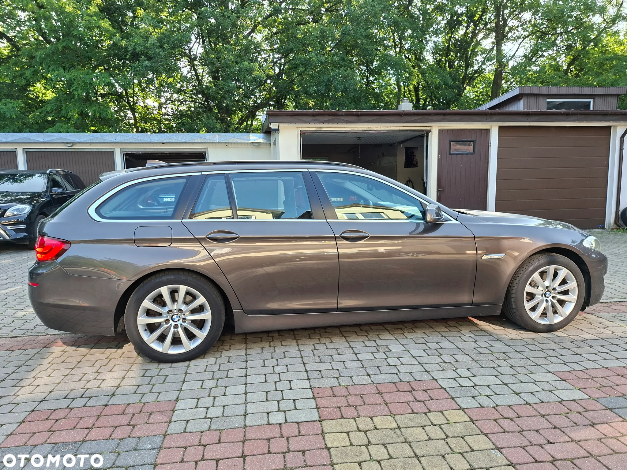 BMW Seria 5 520d Touring - 6