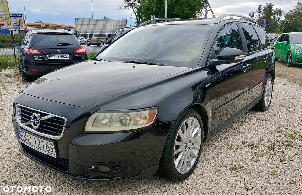 Volvo V50