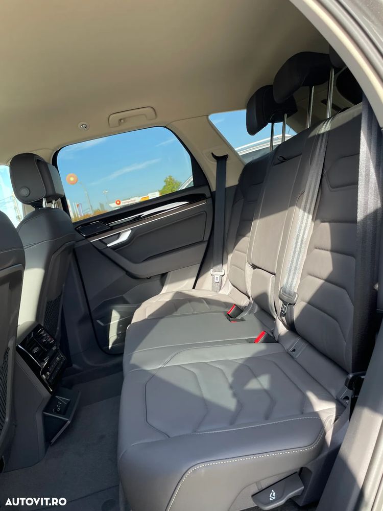 Volkswagen Touareg V6 TDI Elegance - 13