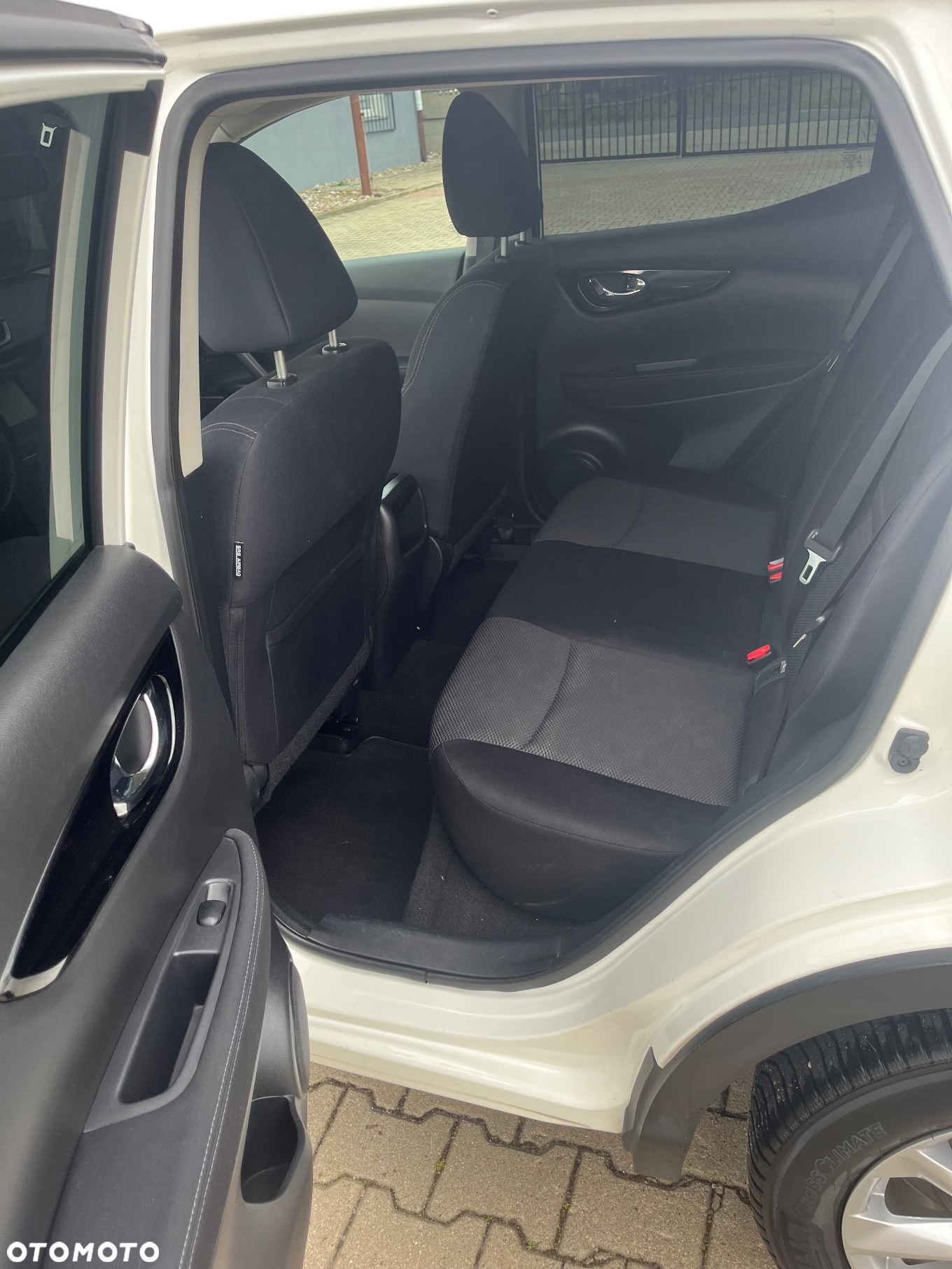 Nissan Qashqai 1.2 DIG-T N-Connecta - 15