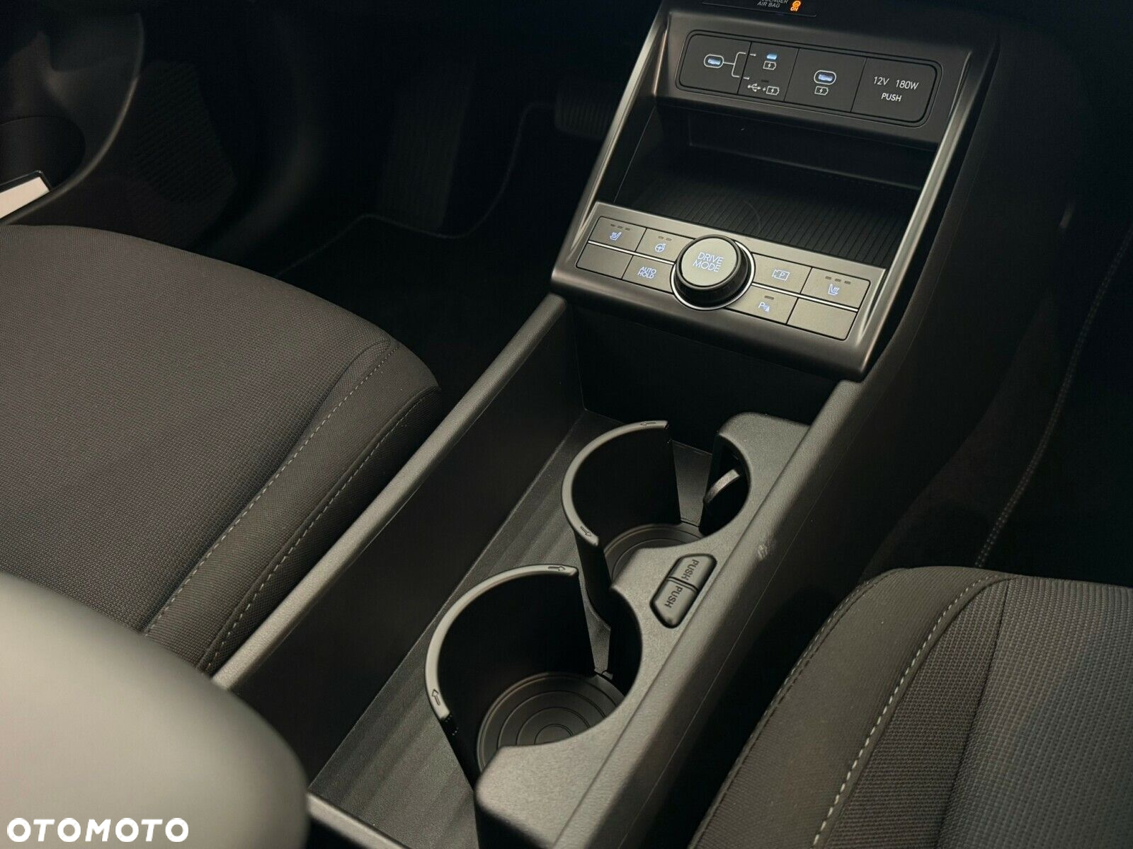 Hyundai Kona - 9