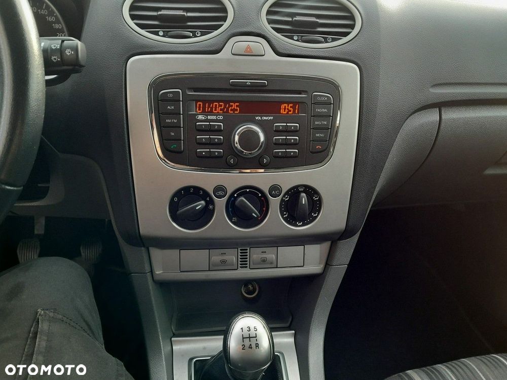 Ford Focus 1.6 TDCi Ambiente - 15