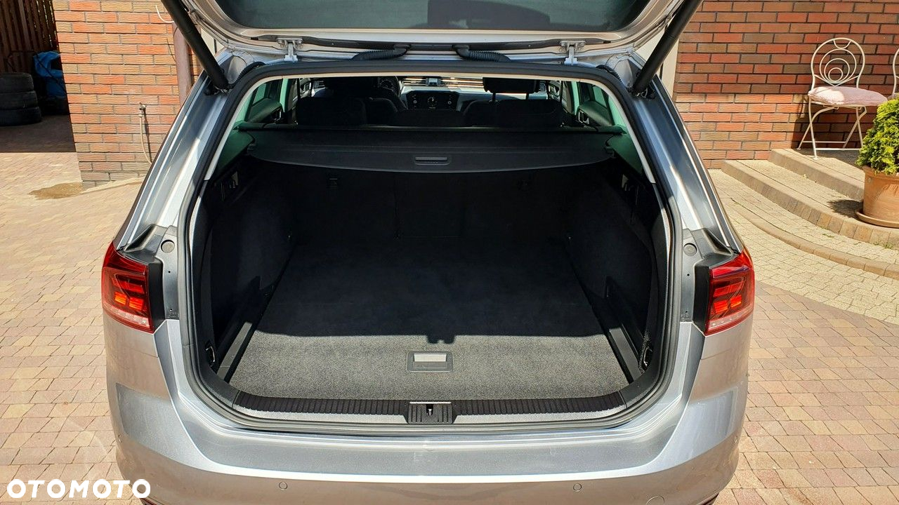 Volkswagen Passat 2.0 TSI Business DSG - 40