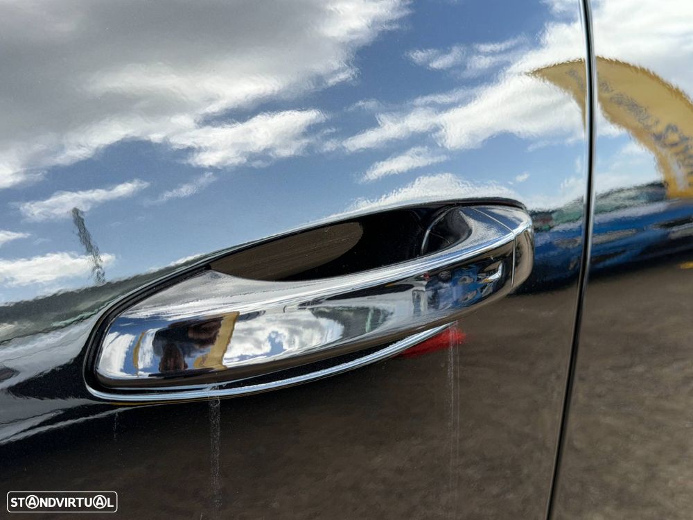 Opel Astra 1.2 T GS Line - 23