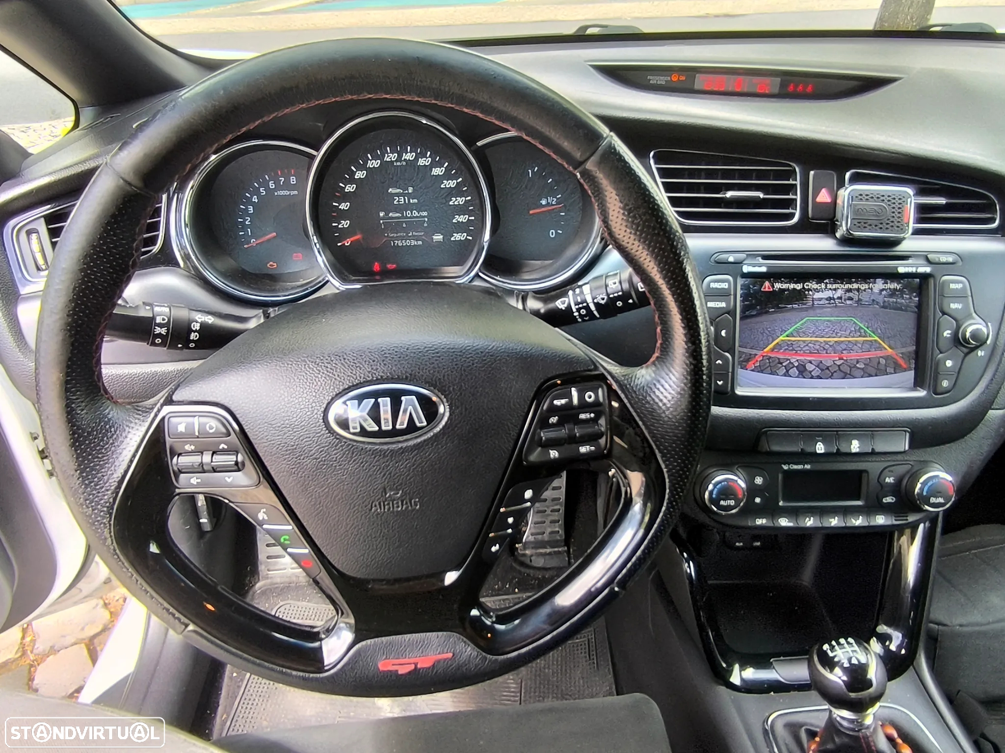 Kia Ceed S Coupé 1.6 T-GDi GT - 11