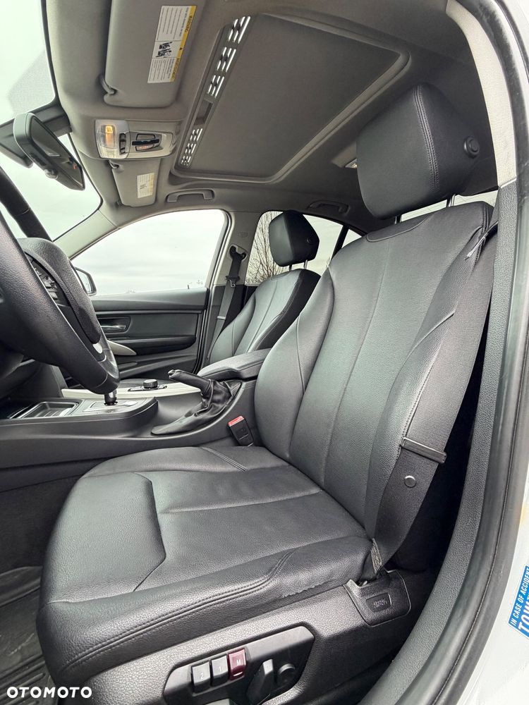 BMW Seria 3 - 26