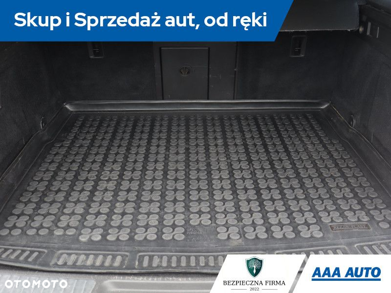 Opel Insignia - 14