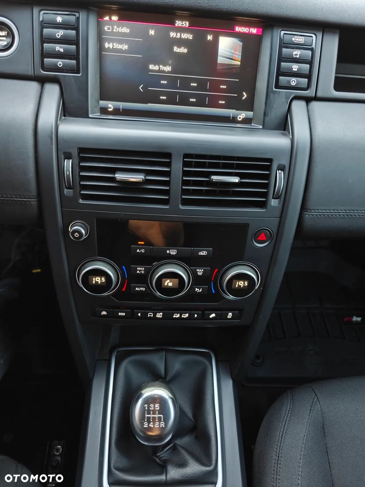 Land Rover Discovery Sport - 20