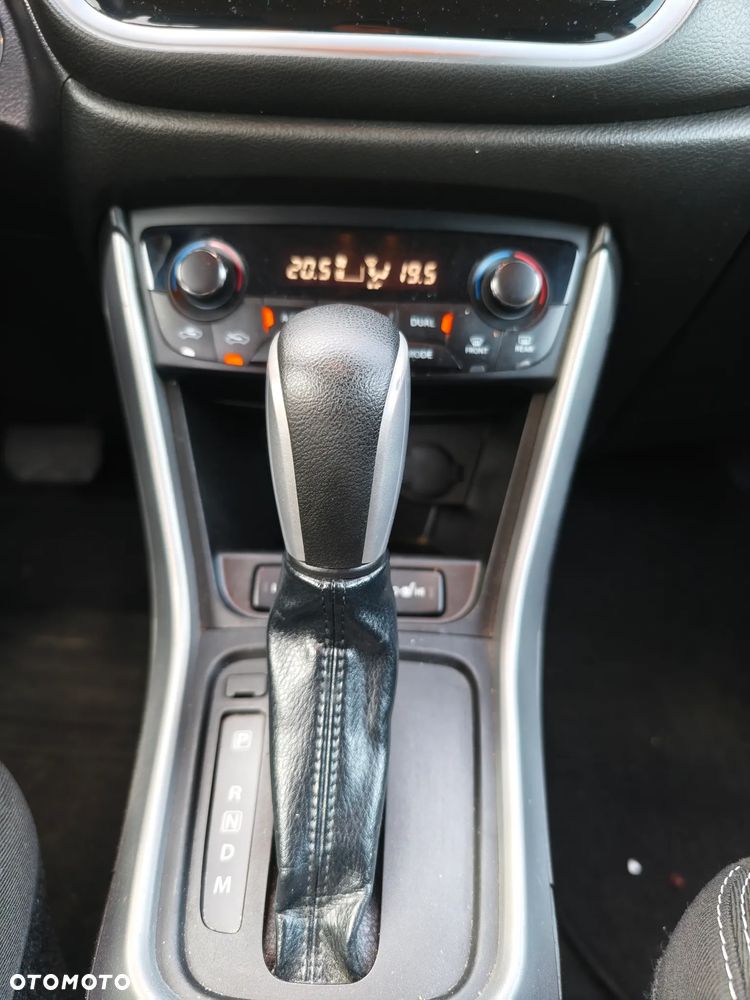 Suzuki SX4 S-Cross 1.4 T Premium - 15