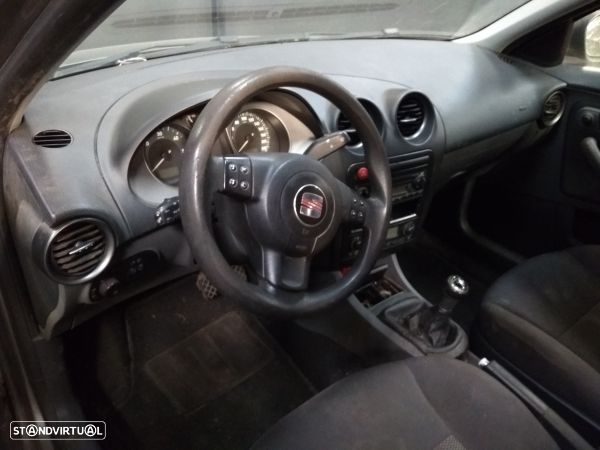 Para Peças Seat Ibiza Iii (6L1) - 8