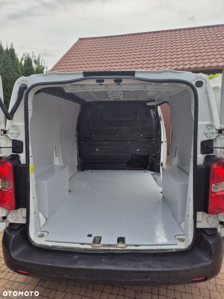 Toyota ProAce Kombi D-4D Medium 2,7t - 4