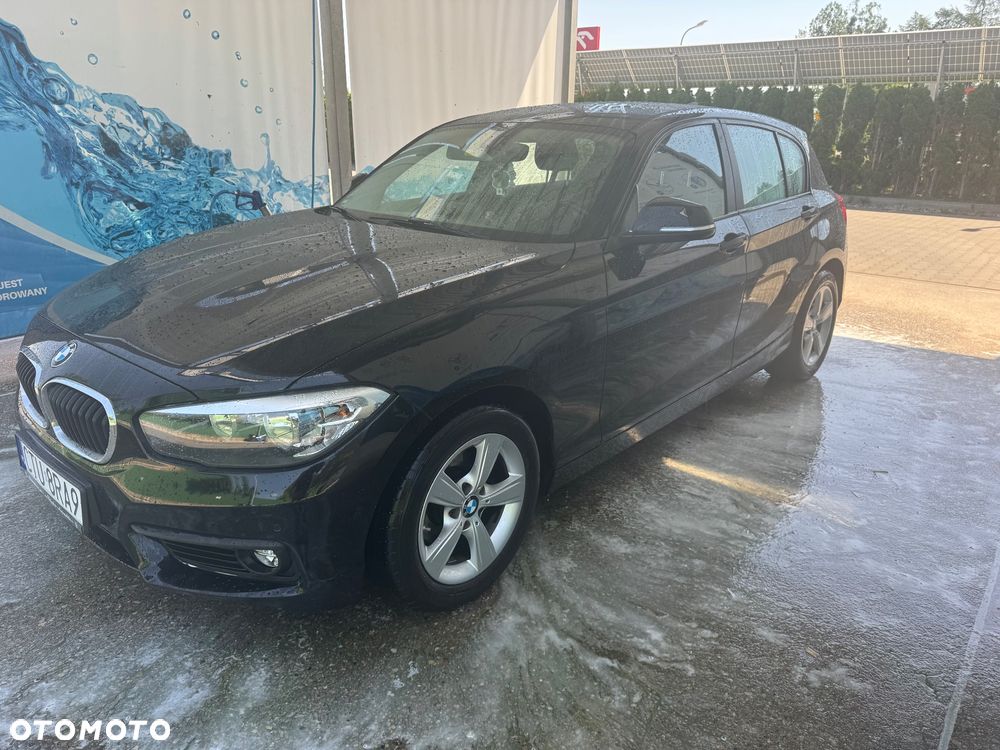 BMW Seria 1 116i - 13