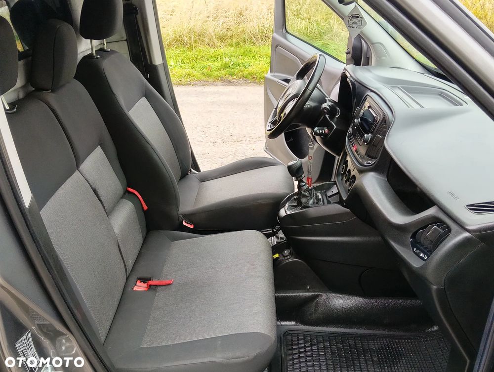 Fiat Doblo 3 osobowy z gazem - 17