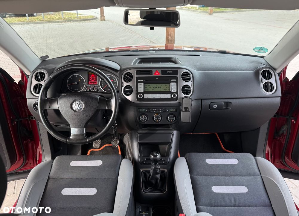 Volkswagen Tiguan 2.0 TDI DPF 4Motion Team - 28