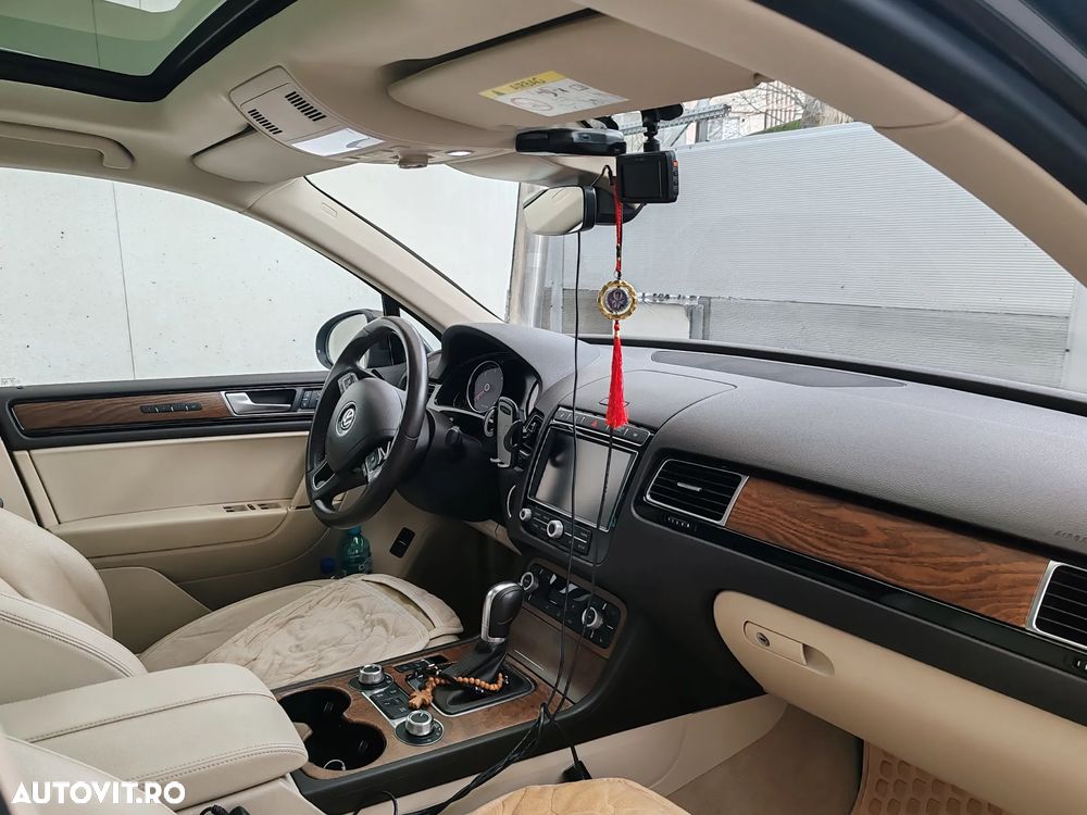 Volkswagen Touareg 3.0 V6 TDI BMT - 6