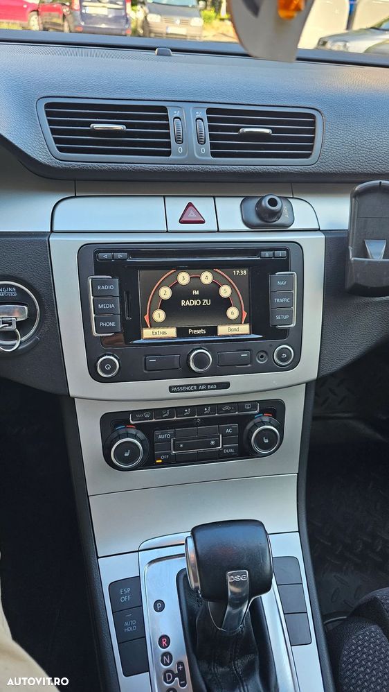 Volkswagen Passat 2.0 TDI DSG Comfortline - 8