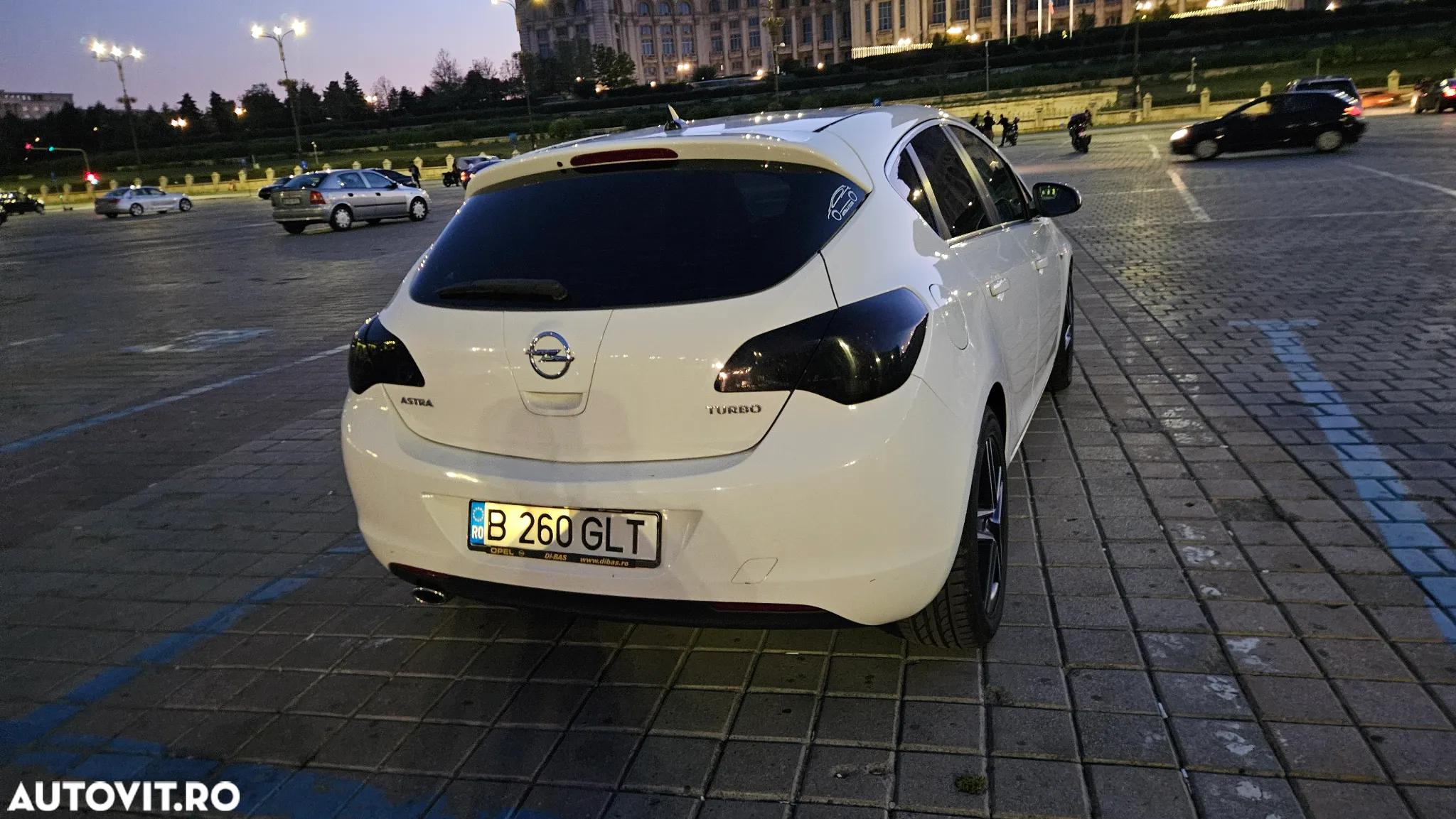 Opel Astra 1.4 Turbo Sport - 5