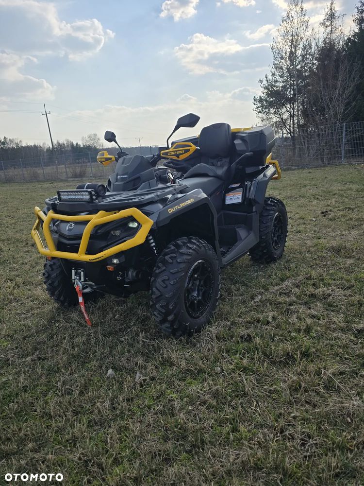 Can-Am Outlander Max - 1