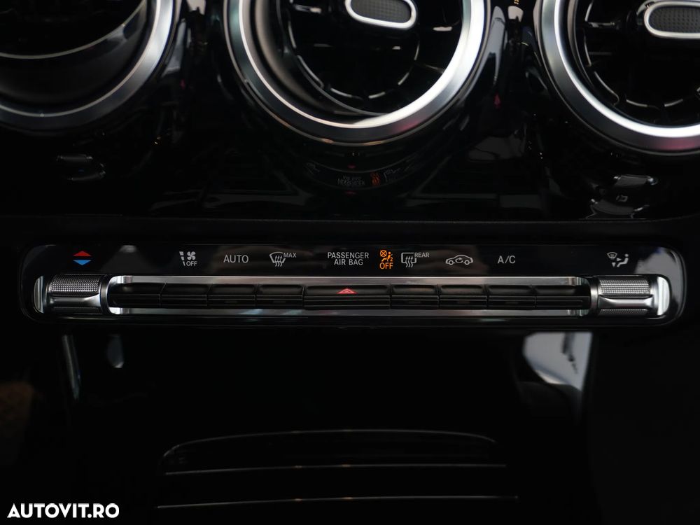 Mercedes-Benz CLA 180 d 7G-DCT - 27