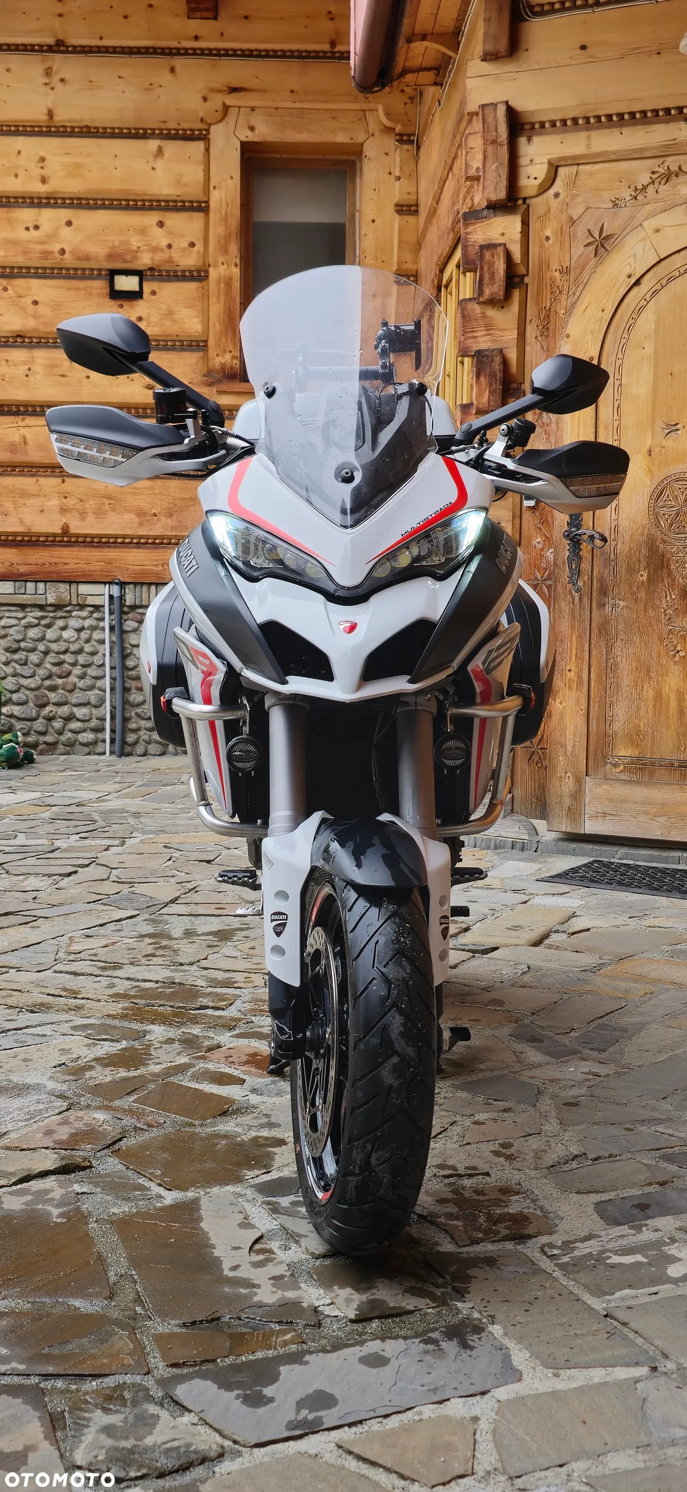 Ducati Multistrada - 16