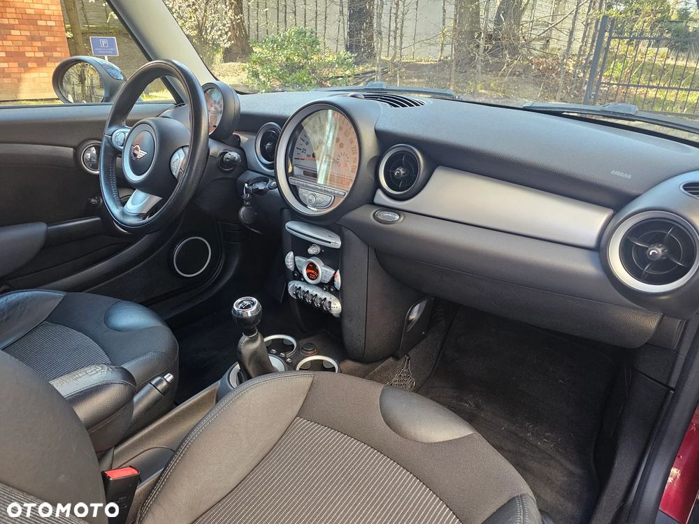 MINI Cooper 50 Mayfair - 5