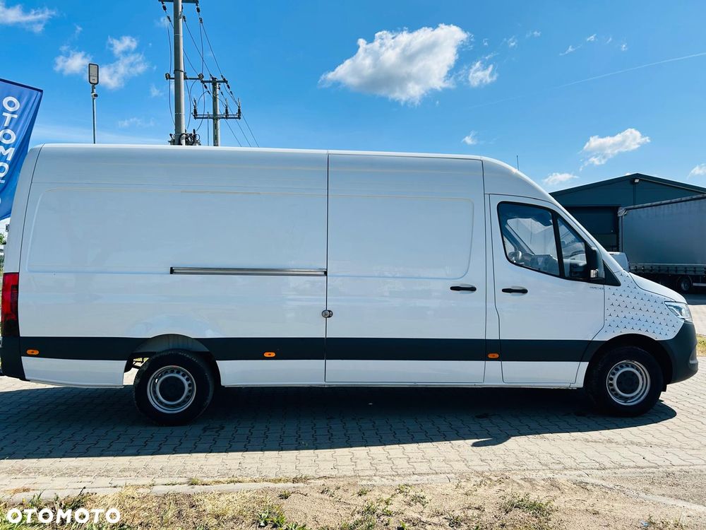 Mercedes-Benz Sprinter - 8
