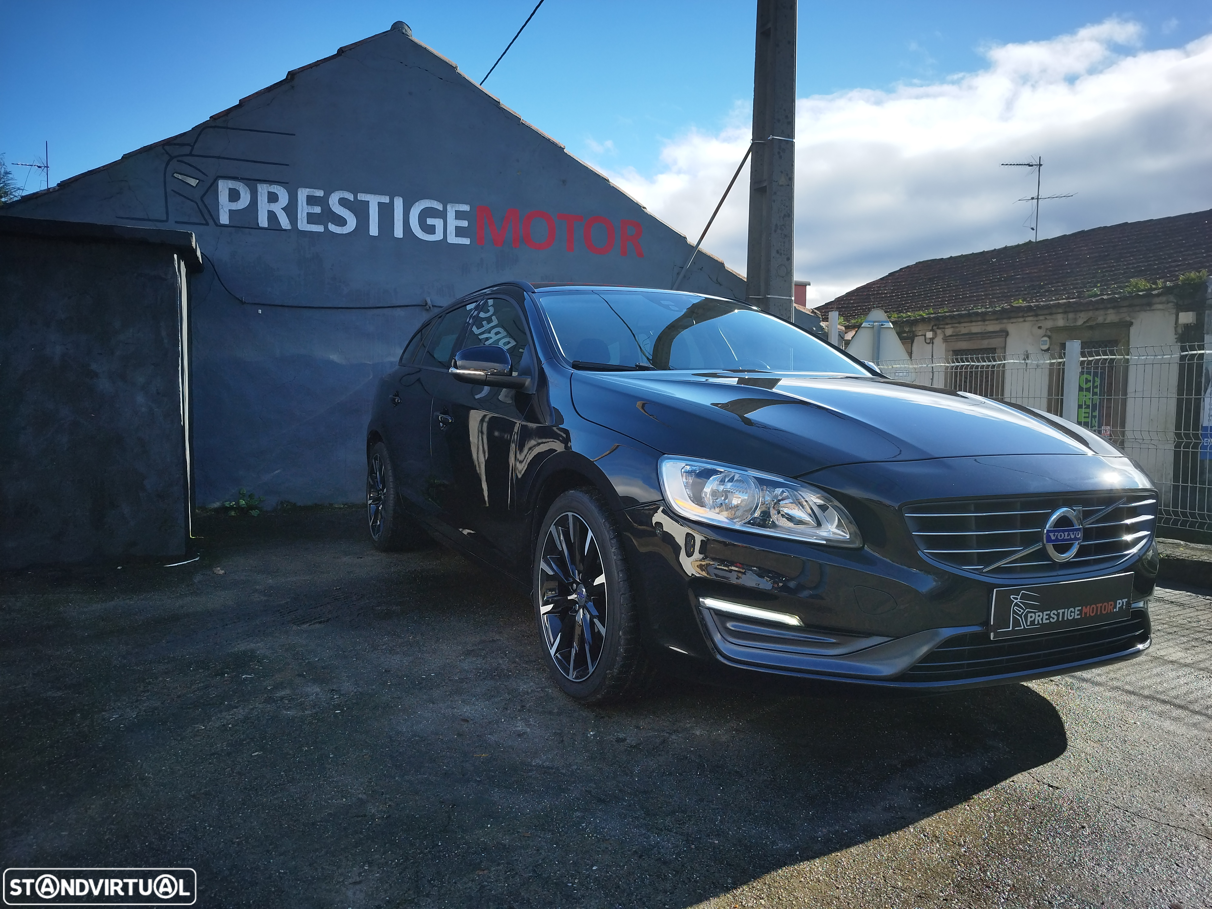 Volvo V60 D2 Momentum - 3